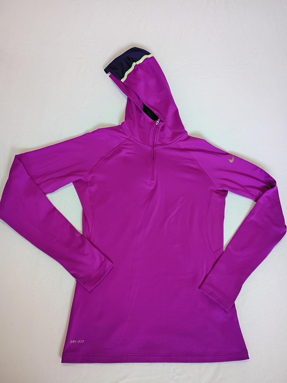Nike Pro Combat Dri-FIT Compression 1/4 zip hooded athletic Size M Neon Purple